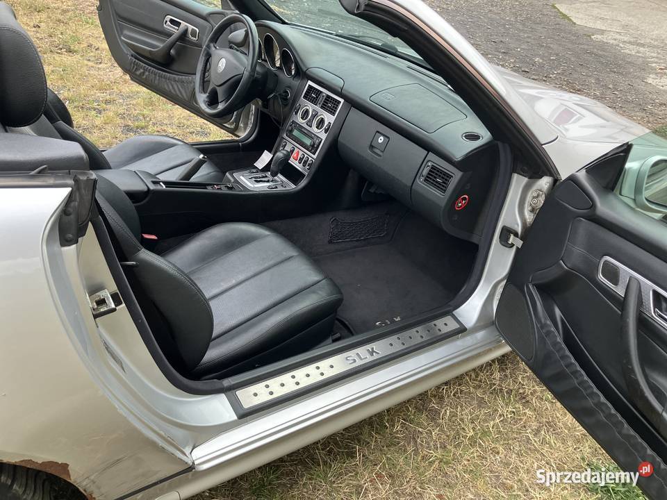 MercedesBenz SLK R170 2000r 23 197 aut audio uszkodzony Kożuchów