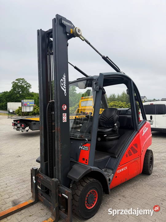 wózek widłowy LINDE H25T01 LPG Triplex 66m