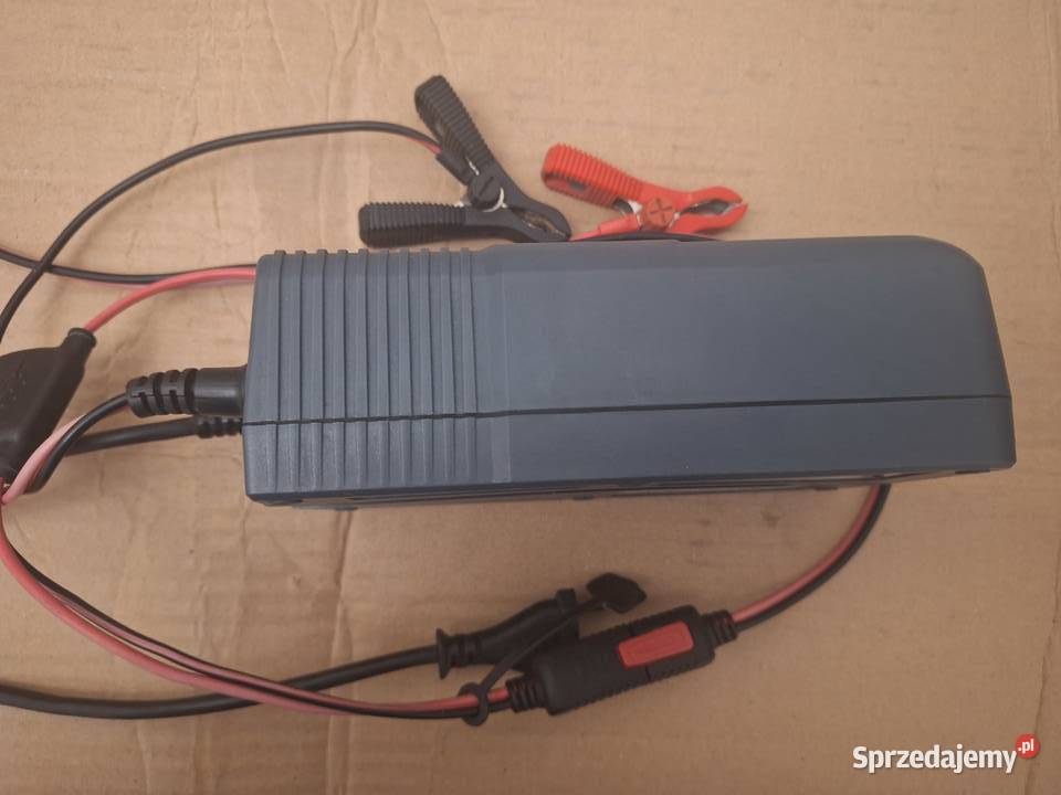 Prostownik ładowarka BOSCH C7 C70 1224V