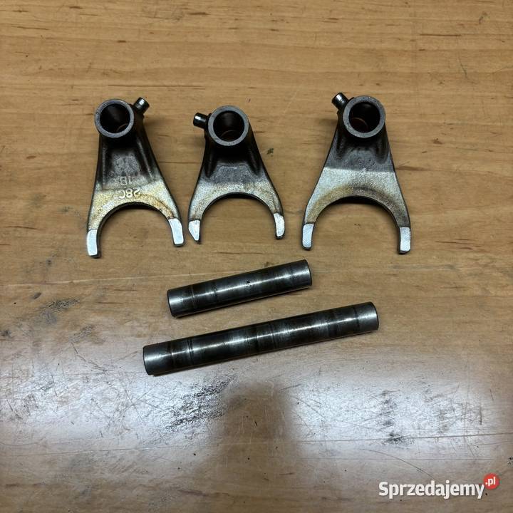 Komplet wodzików Suzuki RM 250 19891995 dolnośląskie Bielawa