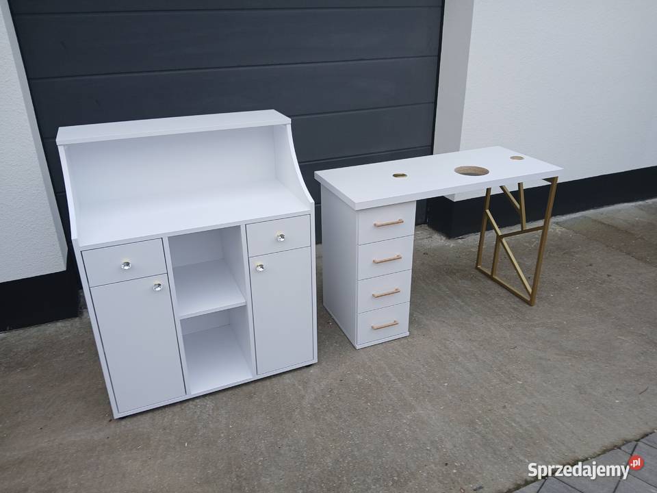 Lada Recepcja Ryflowanym frontem Nowa wysyłka 48