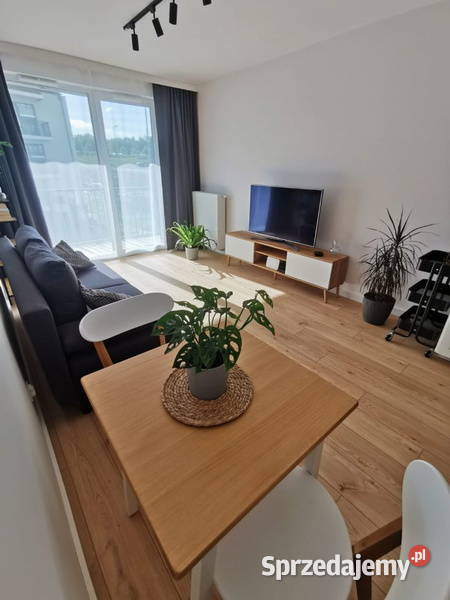 2 pokoje z miejscem parkingowym Niepołomicka Wynajem Gdańsk sprzedam