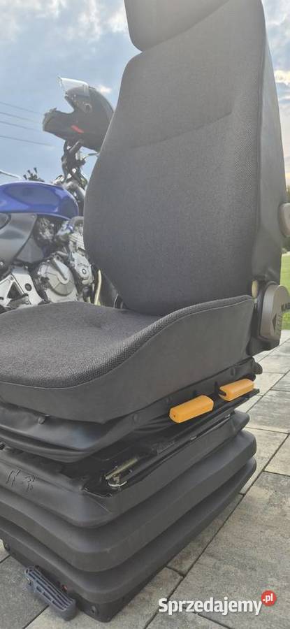 Siedzenie pneumatyczne i mechaniczne NOWE Krzczonów Trzeci