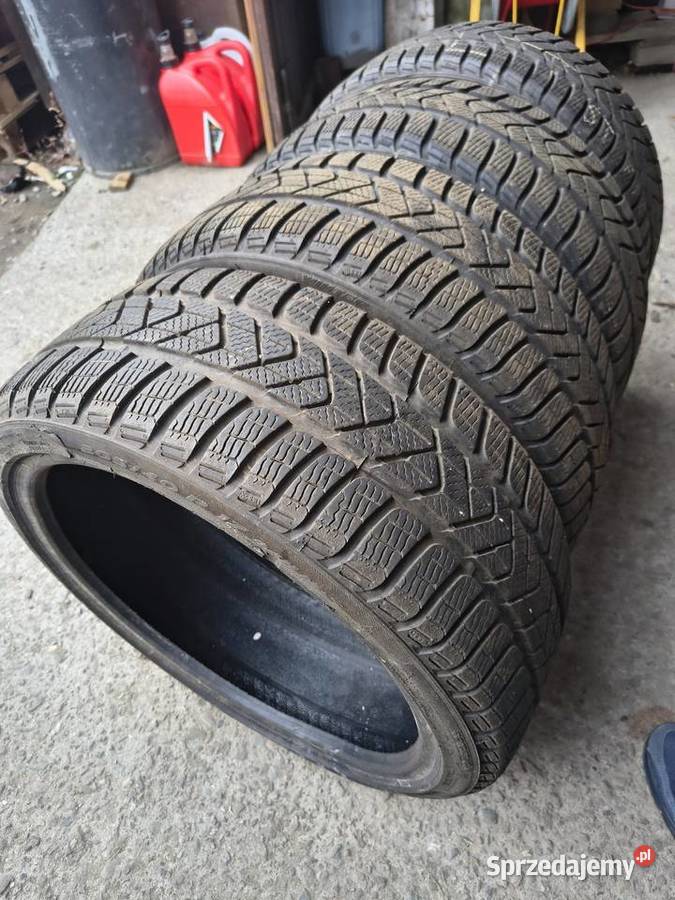 4x Pirelli SOTTOZERO 3 zima MS 205 40 R18 84H 40 Bolęcin