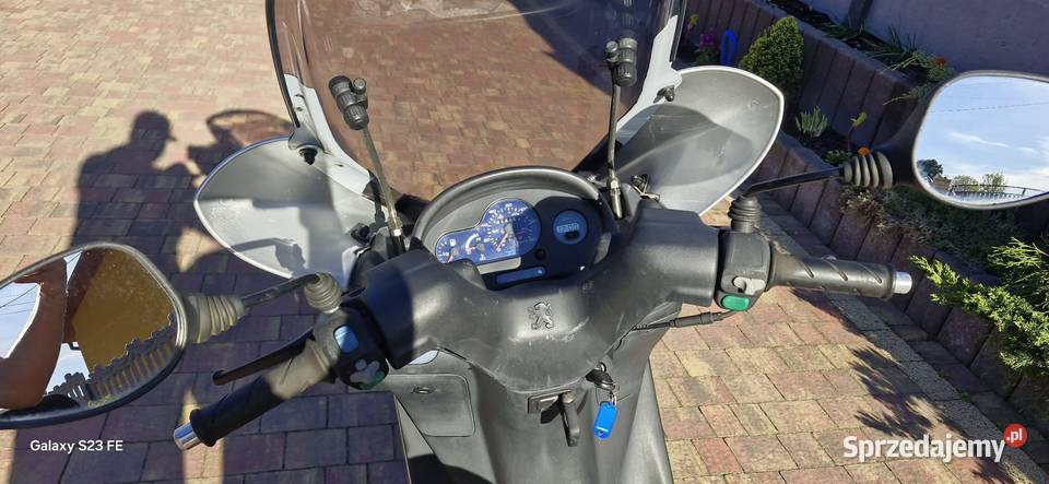 Skuter 125 Peugeot elyseo 125 2000 w stanie nieuszkodzony Kraśnik