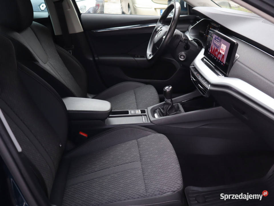 Skoda Octavia 15 TSI asystent pasa ruchu śląskie Katowice