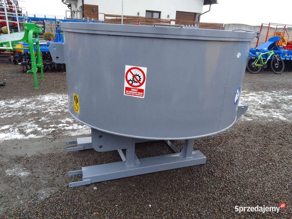 Betoniarka mieszalnik betonu 1200l elektryczna Zabłocie