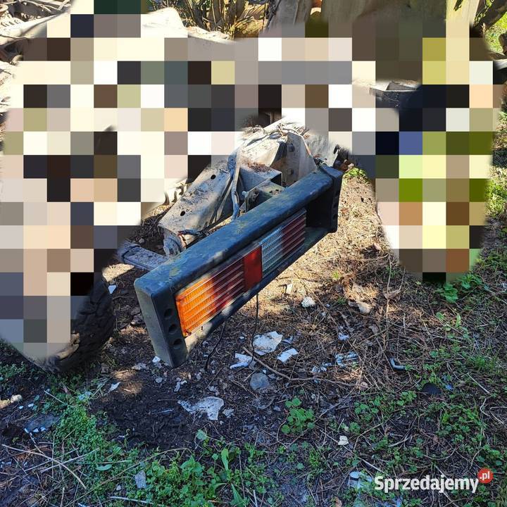 Zderzak lampa tył Tarpan Honker 2324 strona