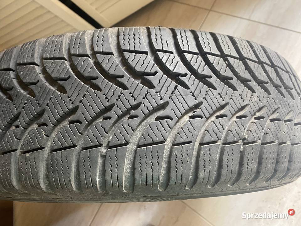 Komplet opon zimowych Michelin 17565R15 175 Motoryzacja wielkopolskie sprzedam