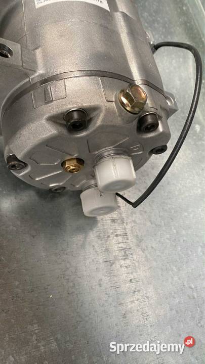 Kompresor Klimatyzacji DCW17B Audi A4 B5 VW podkarpackie Dębica