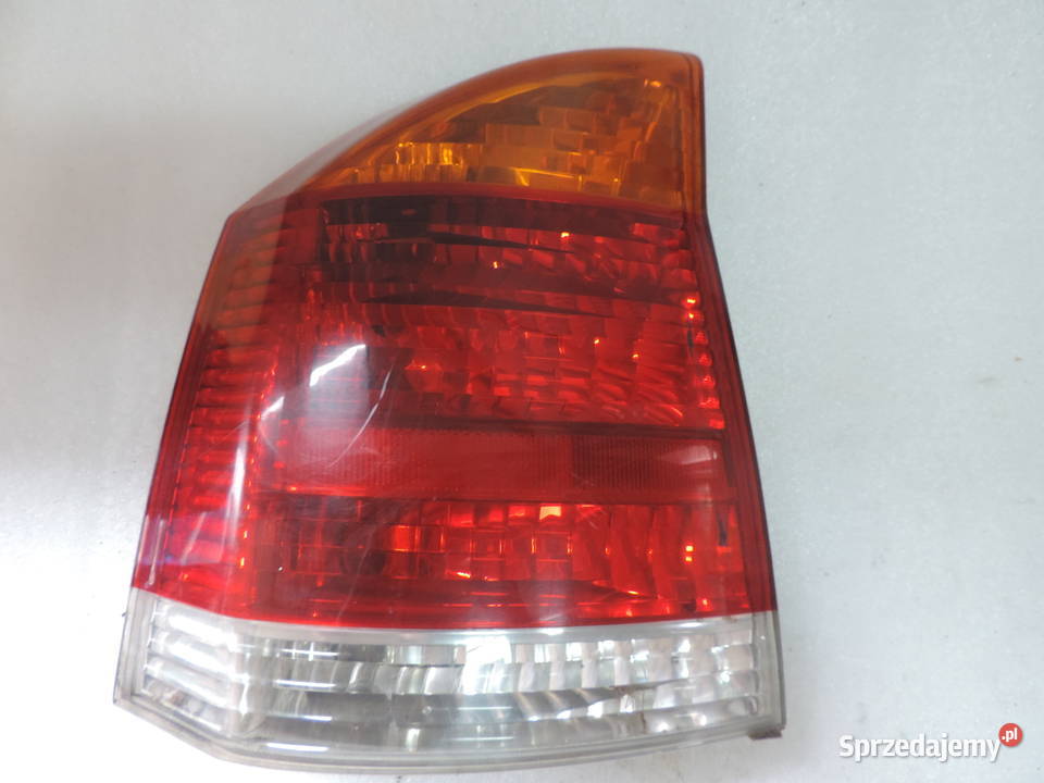 Lampa Lewy Tył Opel Vectra C sedan lampy tylne Oświetlenie Nowy Sącz sprzedam
