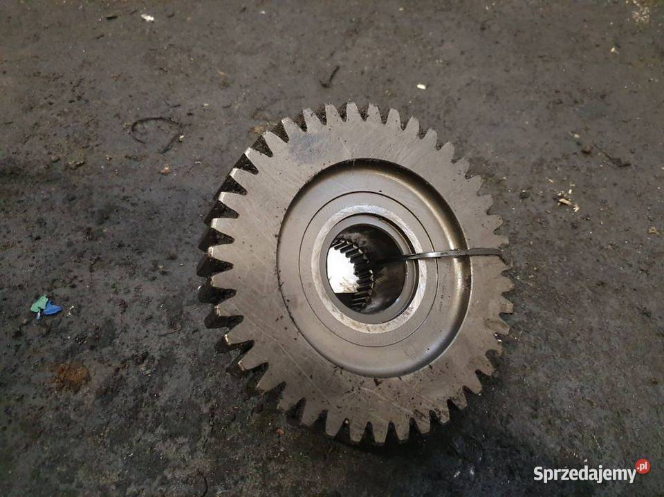 KOŁO ZĘBATE TRAKTOR HOLLAND 8870 A Z41 9840389 osobowe Lipno