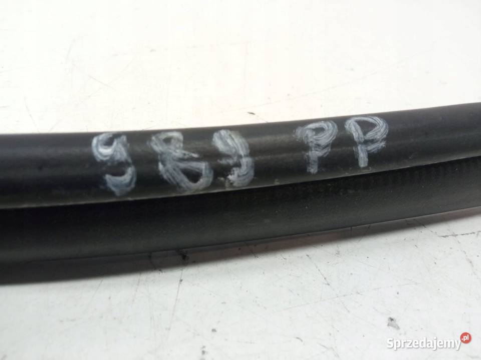 USZCZELKA DRZWI PRAWY PRZÓD KAROSERYJNA Toyota osobowe Uszczelki świętokrzyskie