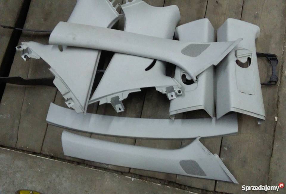 VW Polo 9N plastiki wnętrza Części