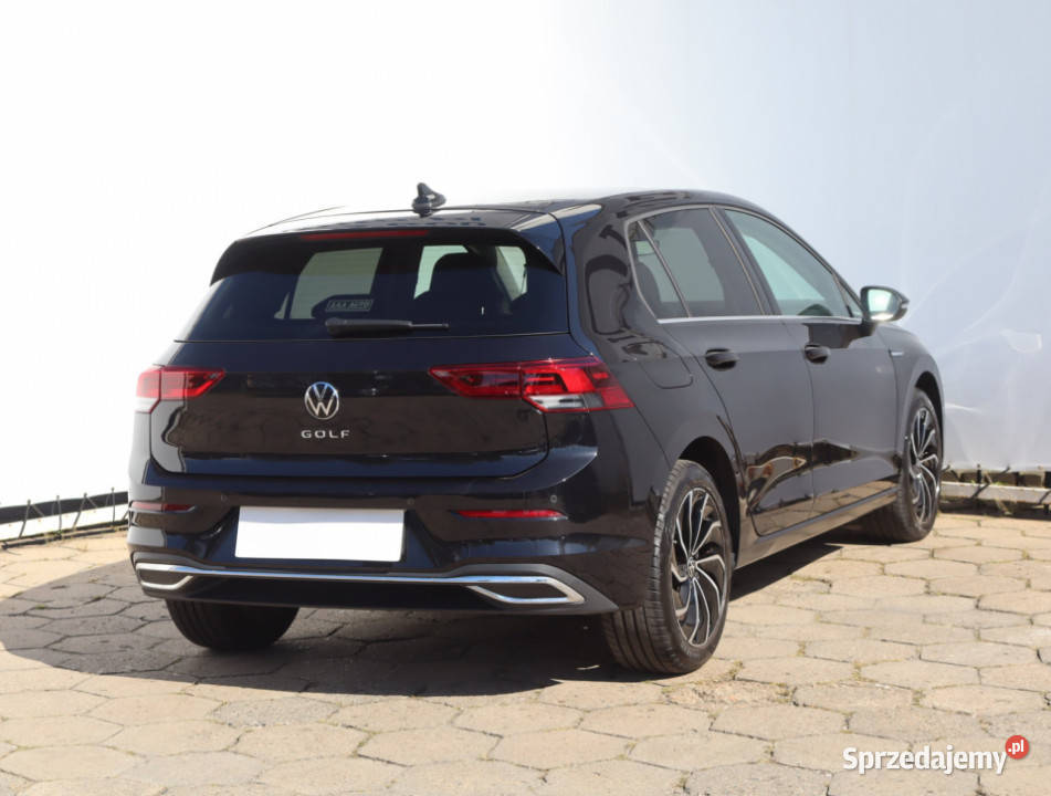 VW Golf 15 eTSI benzyna Golf sprzedam