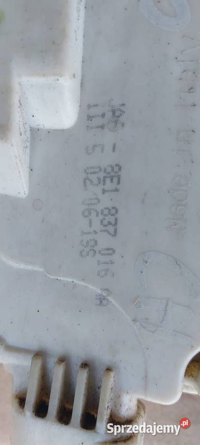 Zamek drzwi prawy przód AUDI A4 B7 8E1837016AA zachodniopomorskie Szczecin