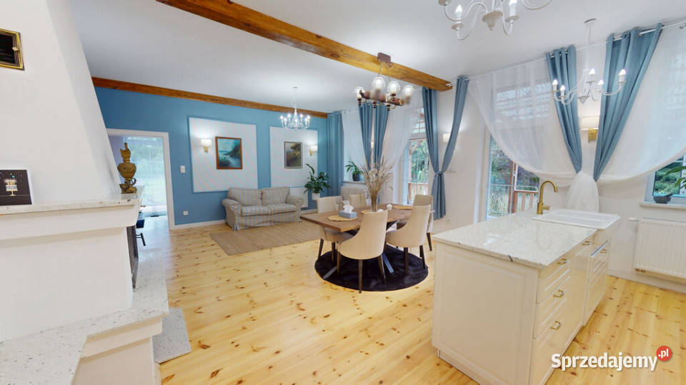 Dom jeziorem w Zachodniopomorskiem Klępnica