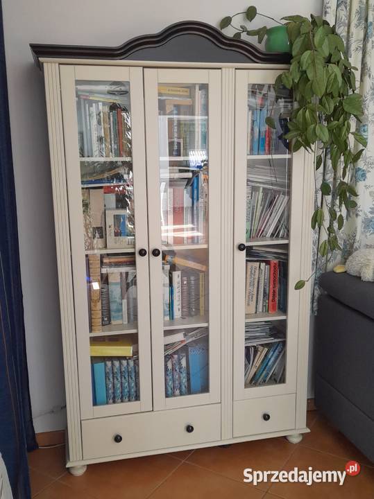 Witryna kredens 3 drzwiowa lite drewno stabilna