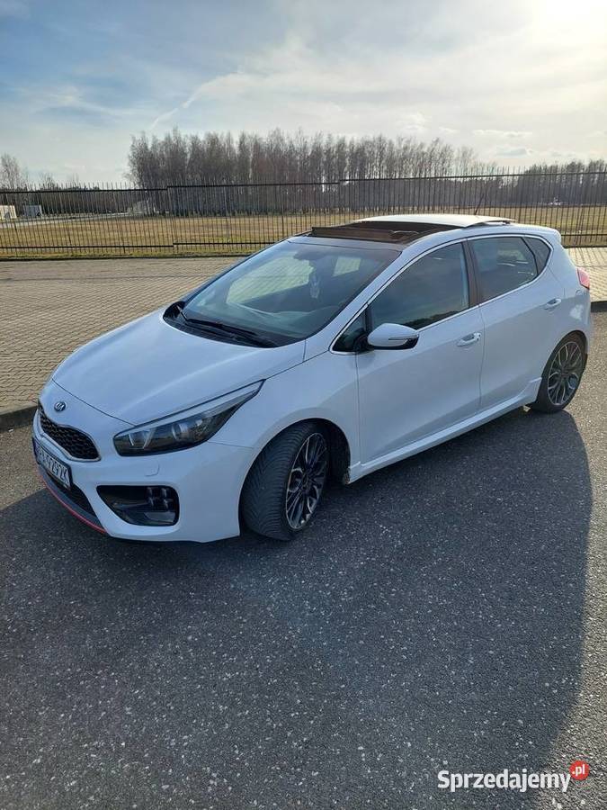 Kia Ceed Gt nieuszkodzony Mroków