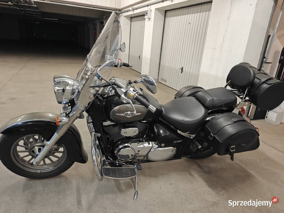 Suzuki C 800 Intruder