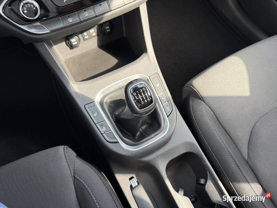 Hyundai i30 14 BENZYNA Klimatyzacja Kamera Ledy czujnik deszczu wielkopolskie Konin