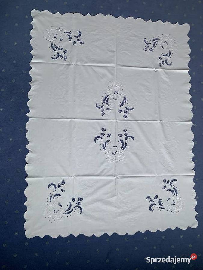 Biały obrus 110x140 Katowice
