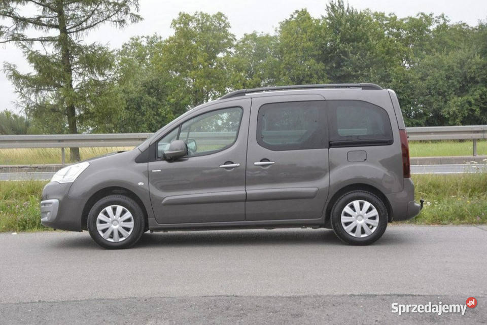 Peugeot Partner 12Turbo nawi Car Play serwisie elektryczne lusterka Sędziszów Małopolski