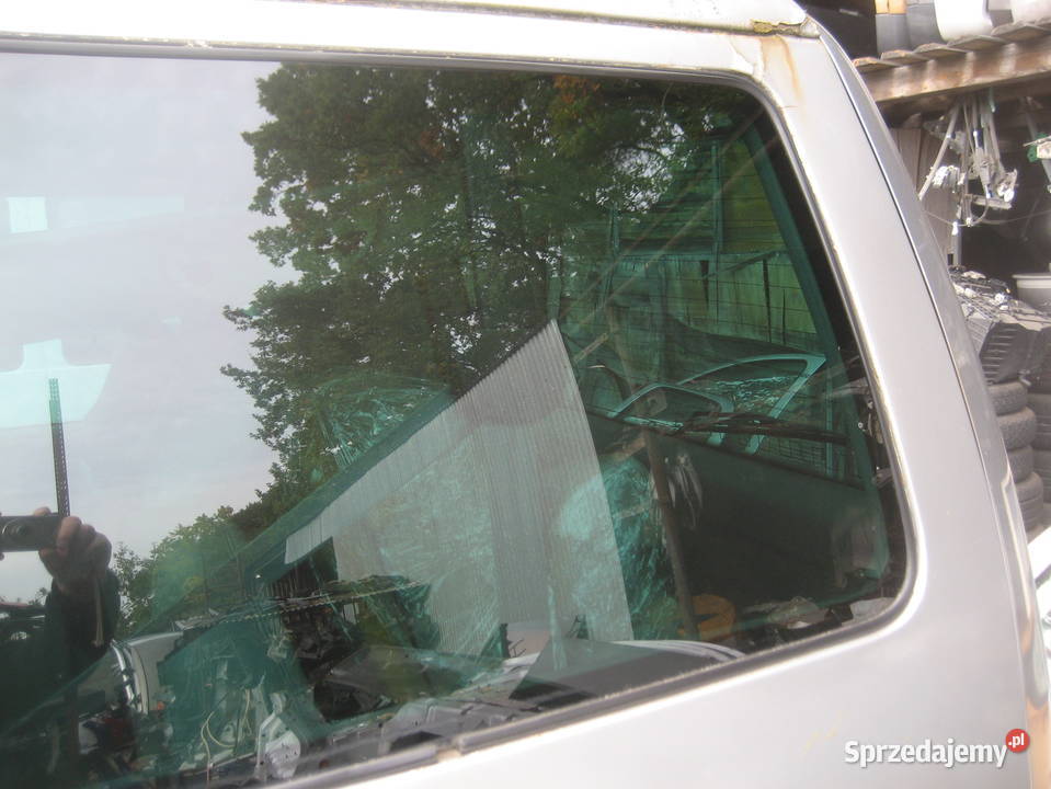 vw t4 lift 0003r multivan szyba karoseryjna tył Rakoniewice