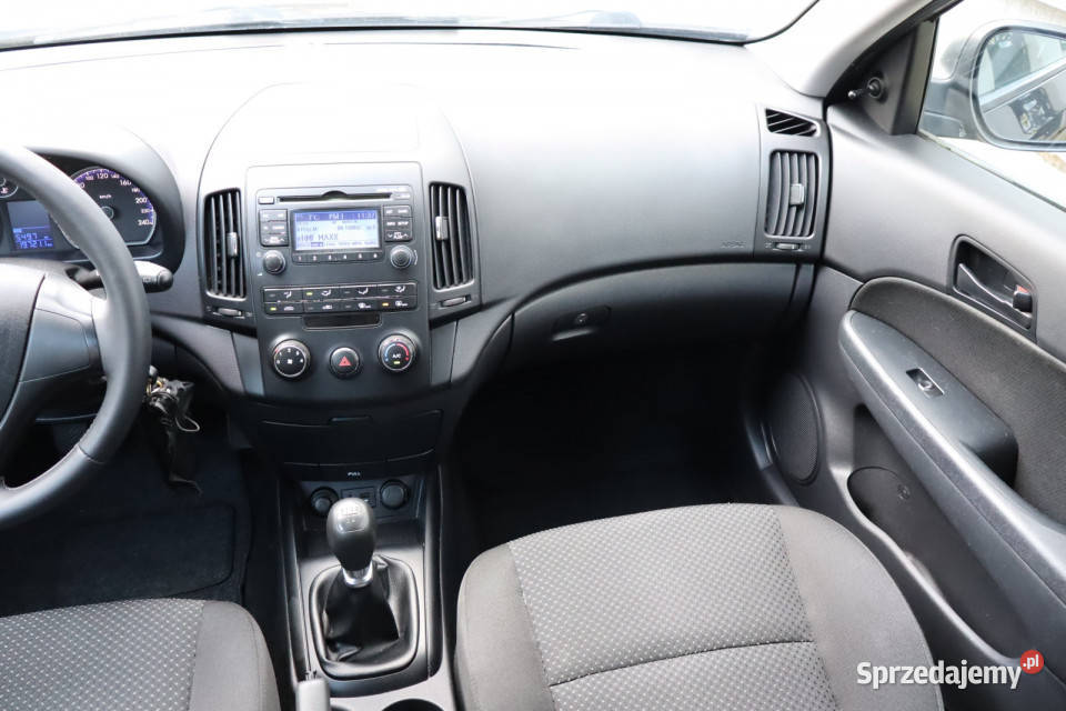 Hyundai i30 14 CVVT światła przeciwmgielne i30 Zabrze