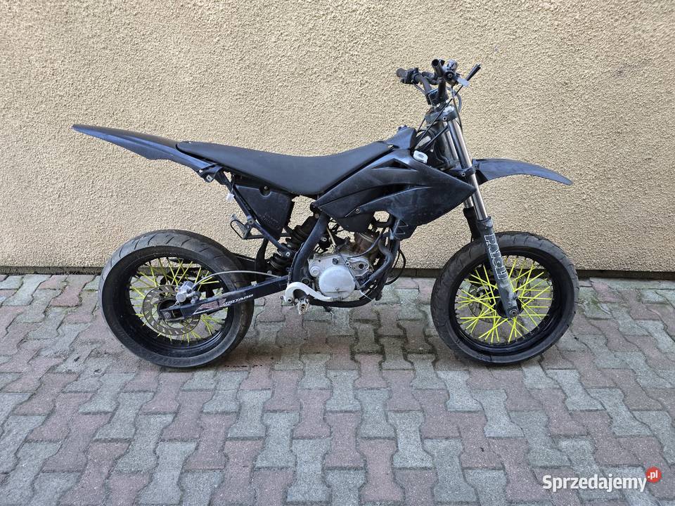 Beta RR 50 Motard Super Moto koła 17 z Francji motorower