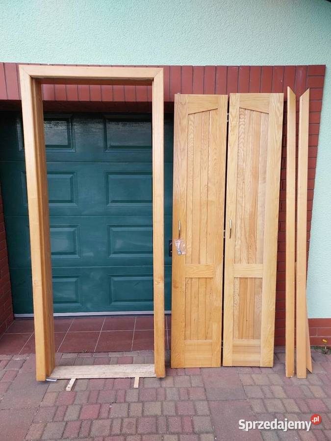 Drzwi jesionowe łamane Konin