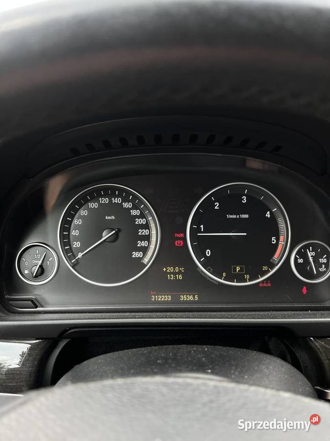 BMW f11 5 20d 8hp dwa komplety kół zadbana Sanok sprzedam