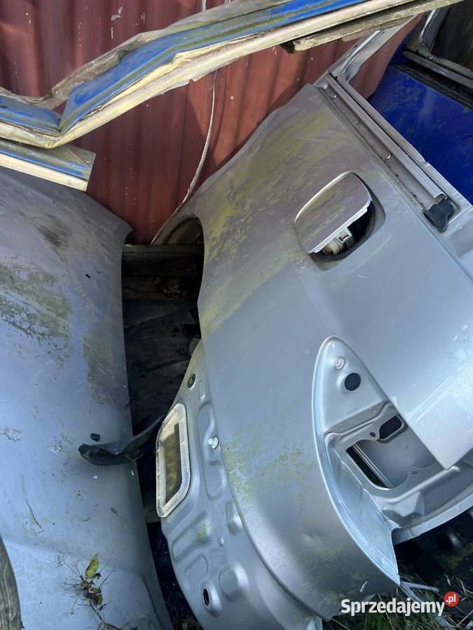 Toyota Previa 200007 błotnik ćwiartka lewy tył małopolskie Tarnów sprzedam