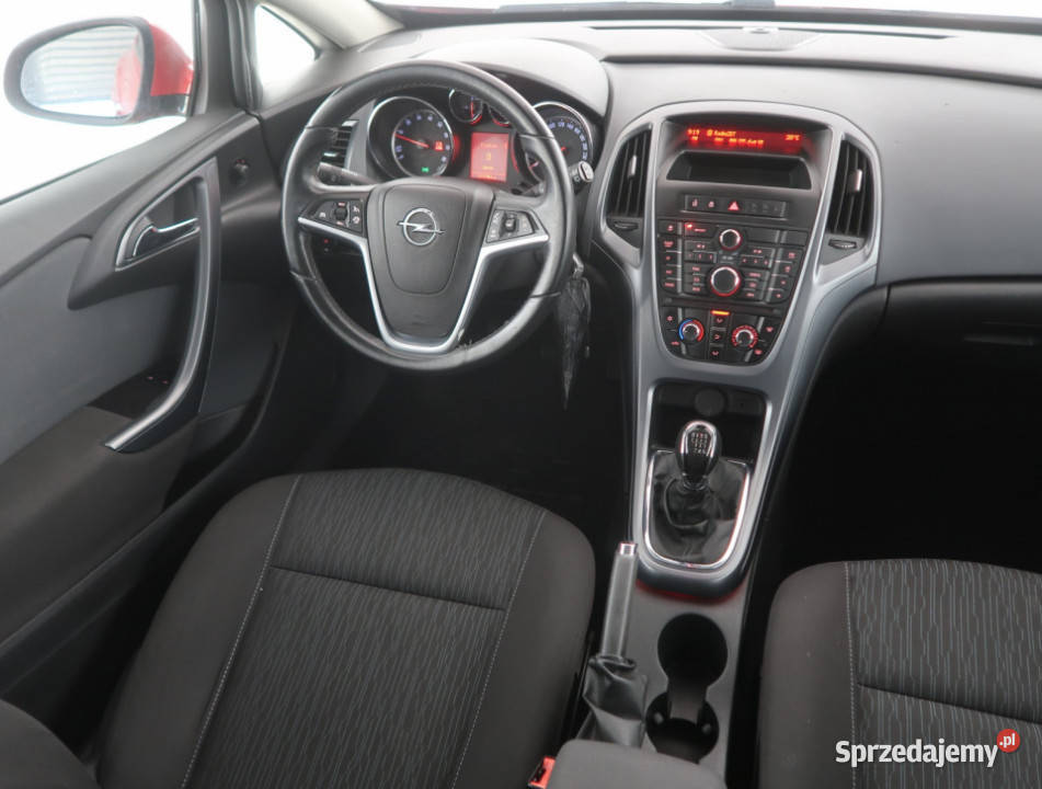 Opel Astra 14 T Bielany Wrocławskie