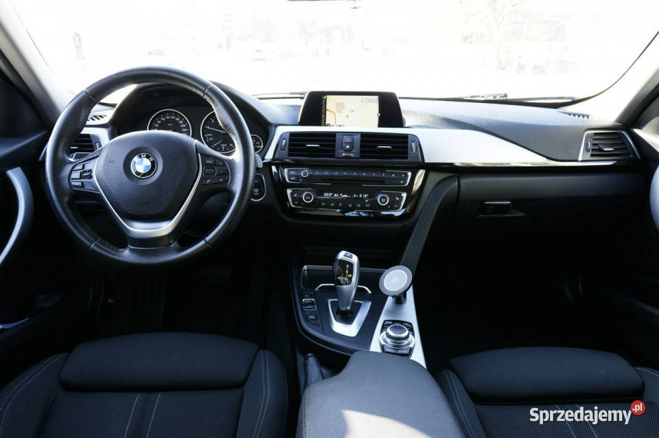 BMW 318 Sport Line faceliftingu salon Polska ABS Warszawa