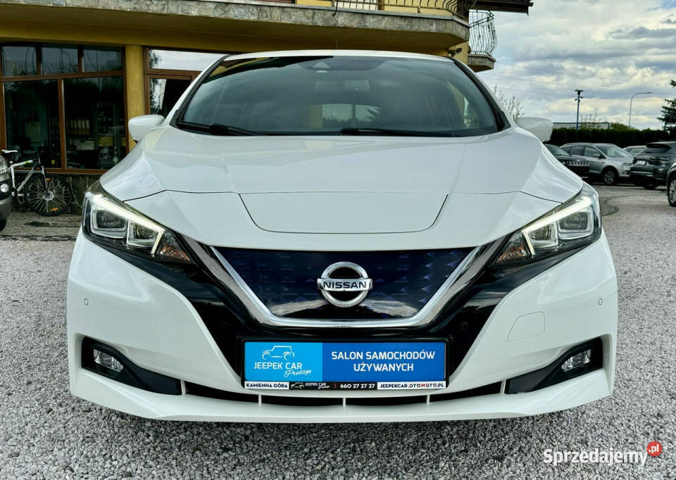 Nissan Leaf TeknaSerwisStan idealnyGwarancja lakier metallic Kamienna Góra