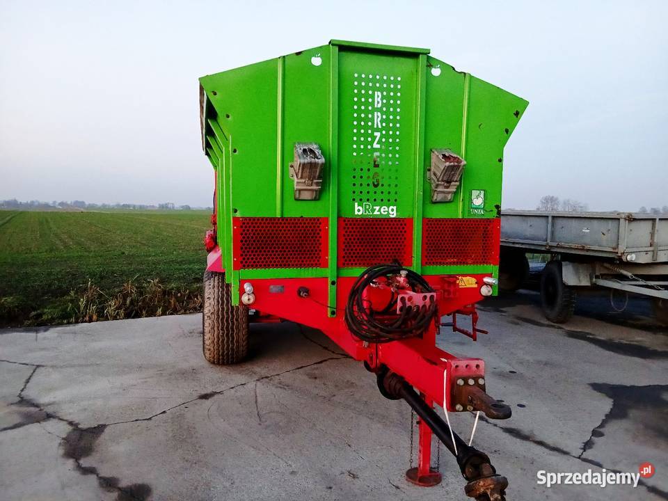 Rozrzutnik tytan 11 nieuszkodzony łódzkie Sieradz