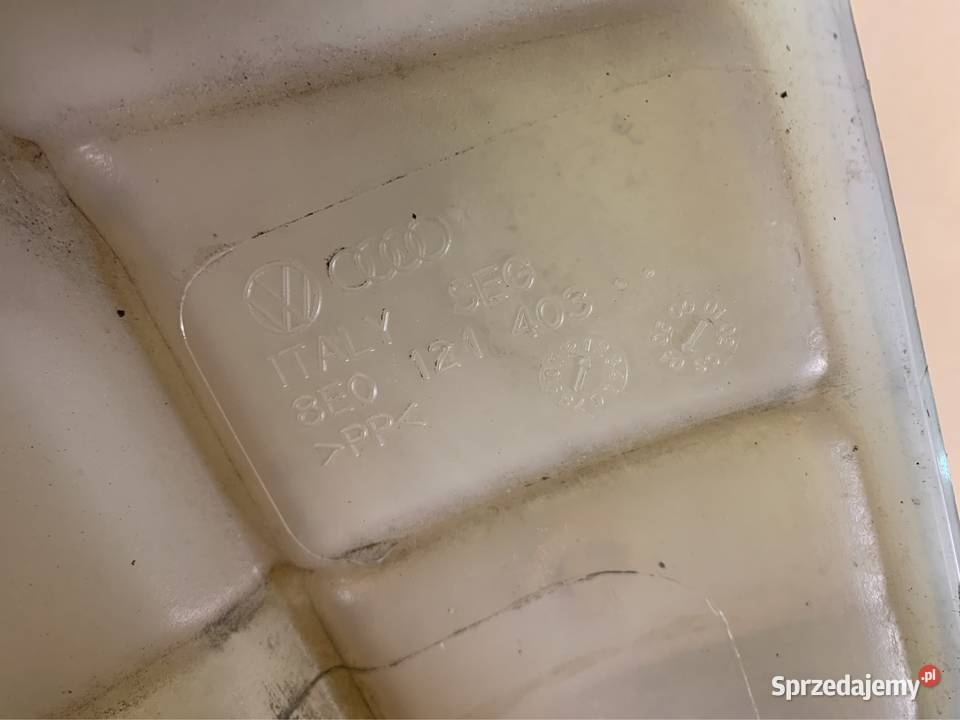 Zbiorniczek wyrównawczy płynu 8E0121403 audi a6 Rok produkcji 2004 zachodniopomorskie