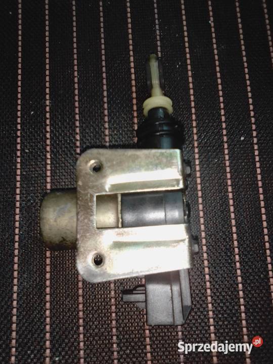 Mechanizm otwierania bagażnika OPEL REKORD E lubelskie Lublin