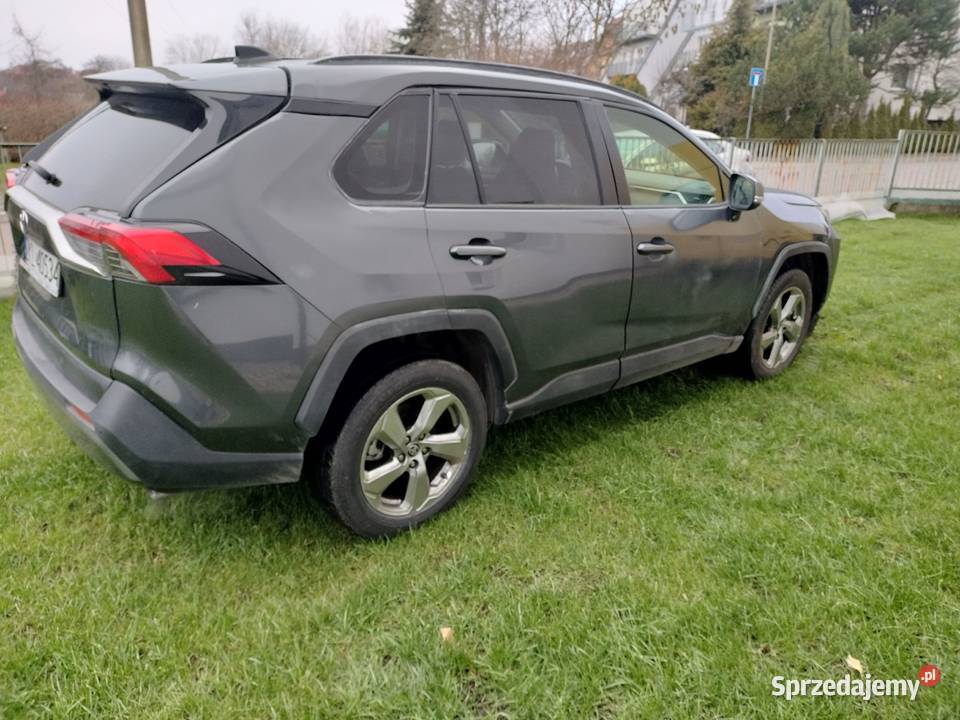toyota RAV 4 V 2019R przeb10000 uszkodzona uszkodzony Kołobrzeg