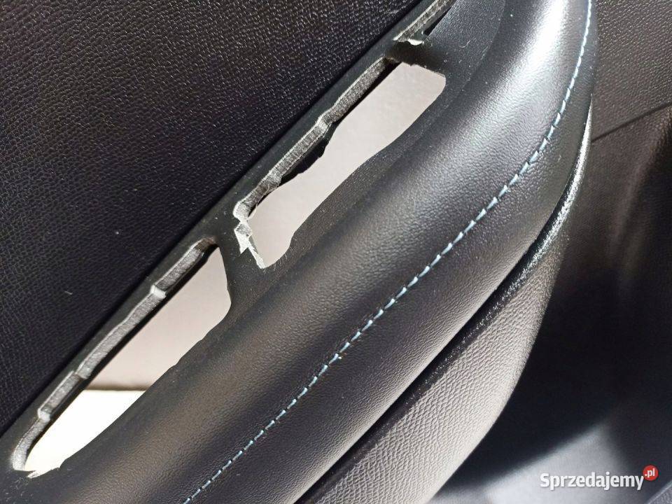 BOCZEK DRZWI LEWY TYŁ PEUGEOT 2008 II 2020R osobowe Tapicerki samochodowe Skarżysko-Kamienna sprzedam