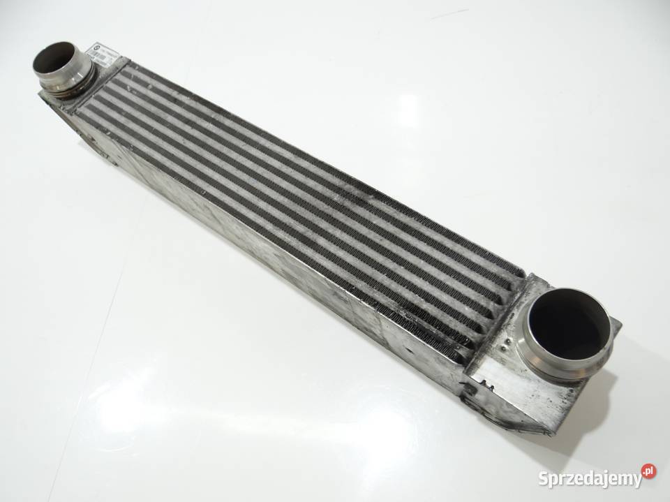 CHŁODNICA INTERCOOLERA BMW E60 E61 LCI 306D3 Strzyżewice