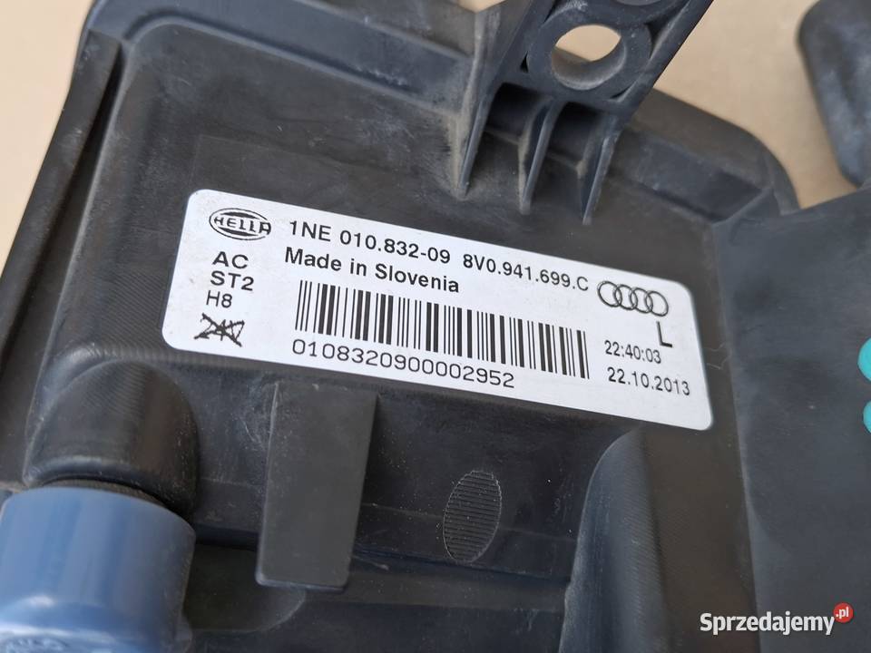 AUDI A3 8V HALOGEN LEWY LAMPA PRZECIWMGIELNA Bieleń sprzedam