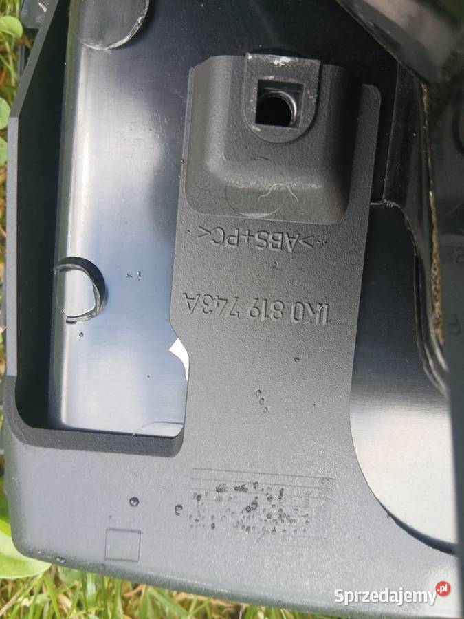 Wloty powietrza Golf V 1K0 819 743A Bolesławiec