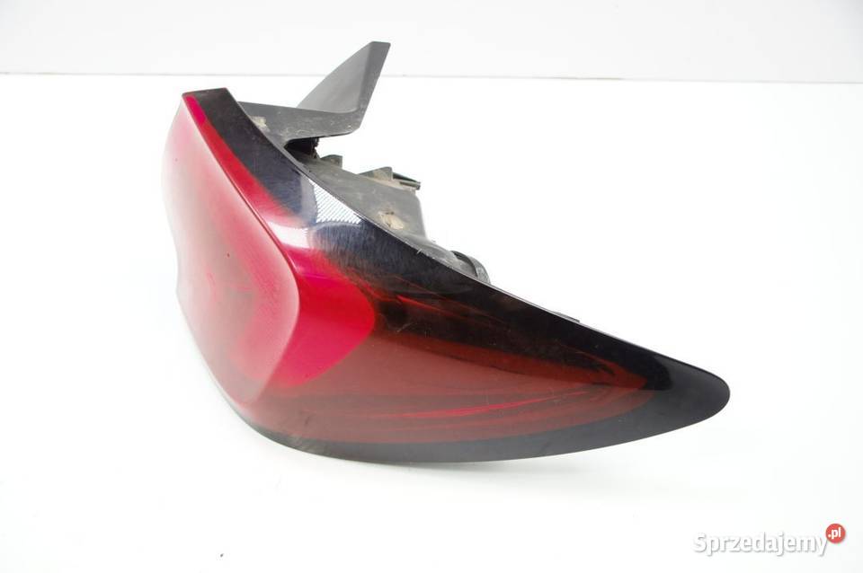 LAMPA PRAWA TYŁ OPEL ASTRA K 39015944