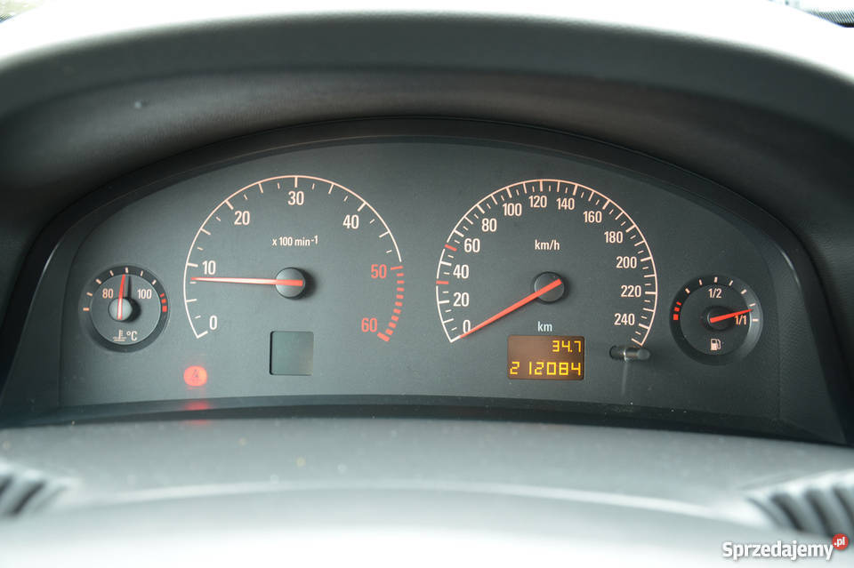 Opel Vectra C Samochód krajowy prywatnego Sedan / Limuzyna Vectra Warszawa