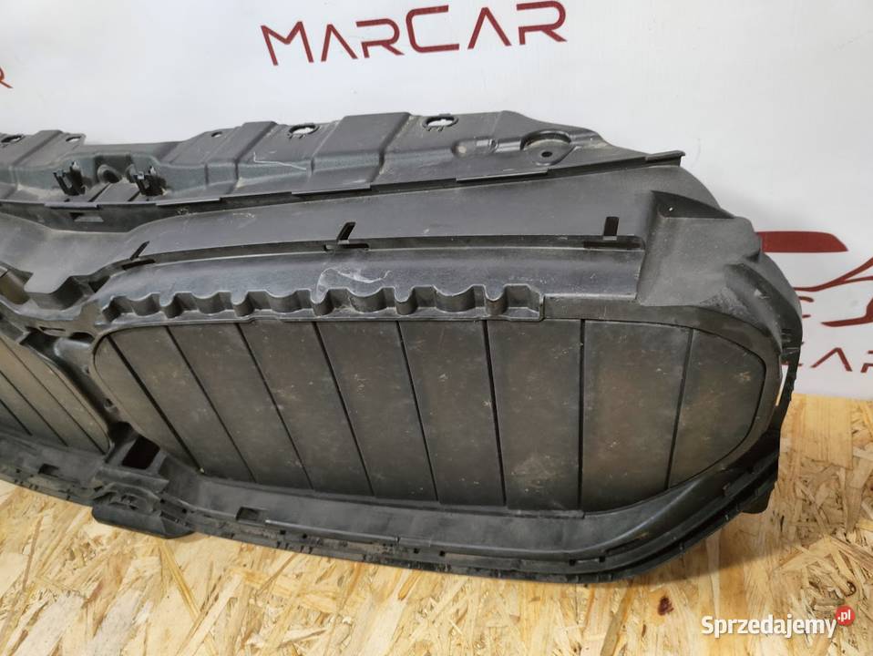 Żaluzja Wlot Powietrza BMW 5 G30 31 LCi 18715610 osobowe Pleszew sprzedam