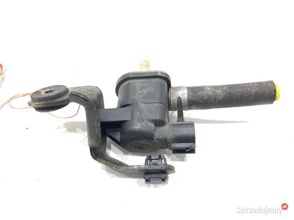 ZAWÓR PODCIŚNIENIA TOYOTA AVENSIS T27 18 147