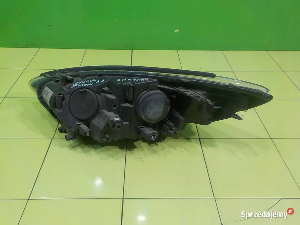 RENAULT MEGANE III LIFT II 15 DCI 14r HB 5D Lampy przednie Suków