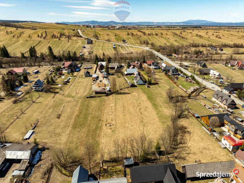 DZIAŁKA BUDOWLANA CHOCHOŁÓW 647m2
